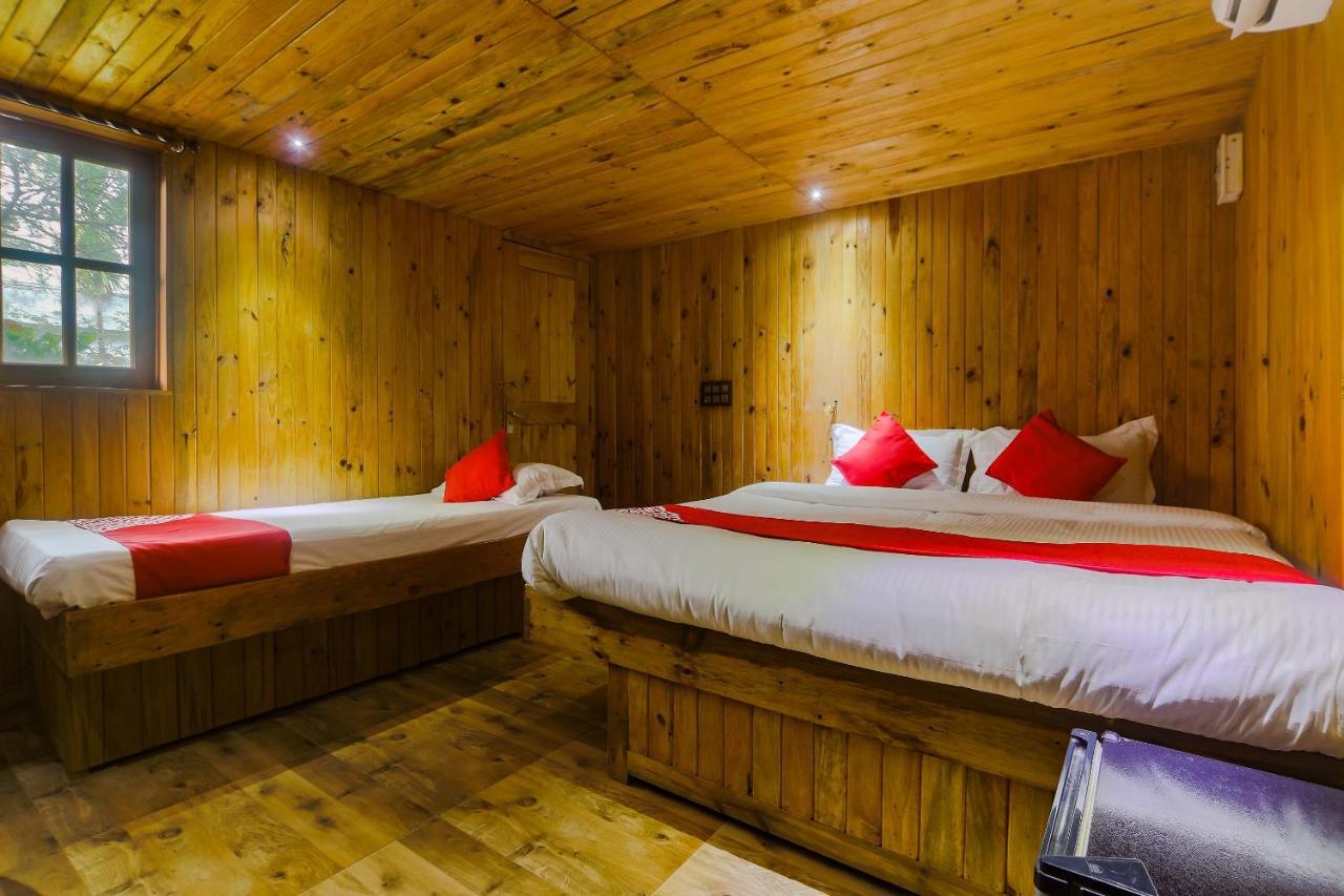 Oyo 36006 Eastern Retreat Hotel Nunmati Buitenkant foto